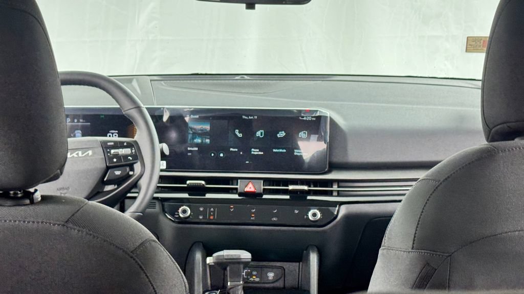 New 2026 Kia Sportage LX AWD/4WD image 16