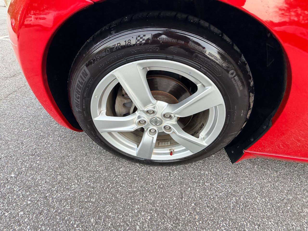Used 2010 Nissan 370Z Touring RWD image 22