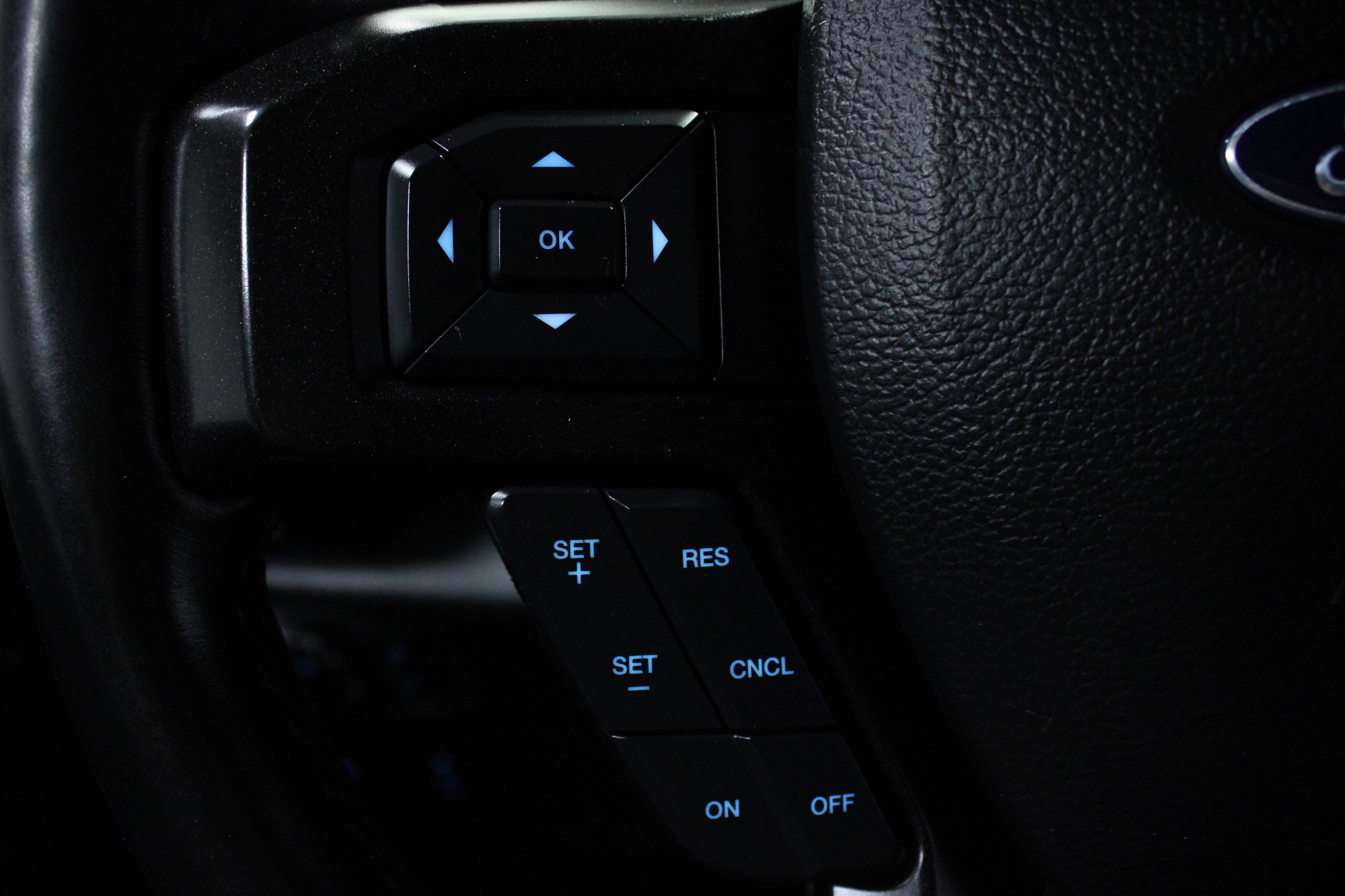 Used 2020 Ford Expedition Limited image 21