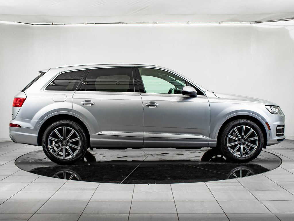Used 2018 Audi Q7 3.0T Prestige w/ Prestige Package image 11