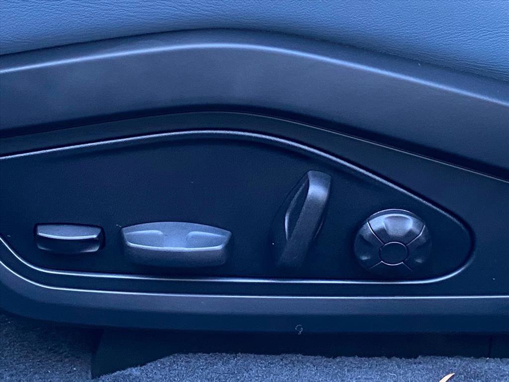 Used 2022 Audi e-tron GT Prestige w/ Prestige Package image 15