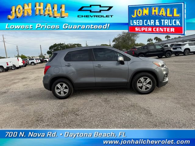 Used 2020 Chevrolet Trax LS w/ Tint and Cruise Package FWD image 15