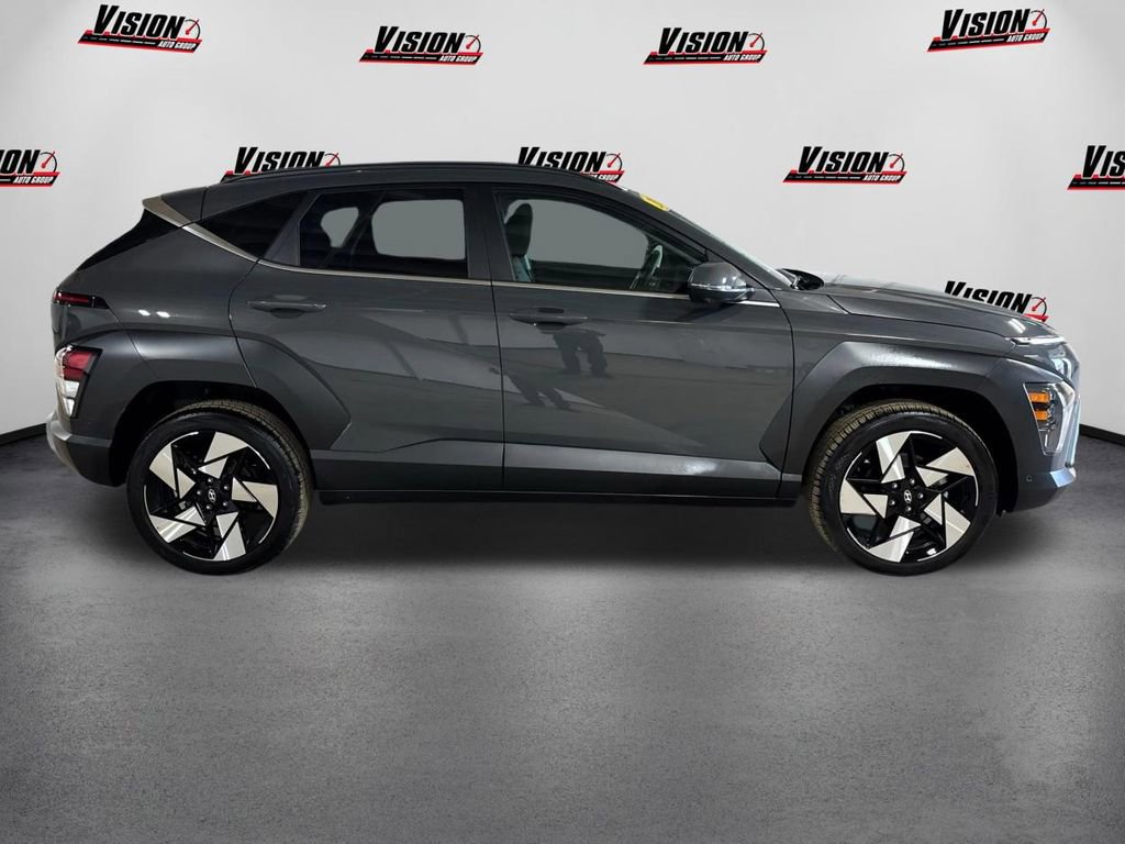 Used 2026 Hyundai Kona Limited image 4