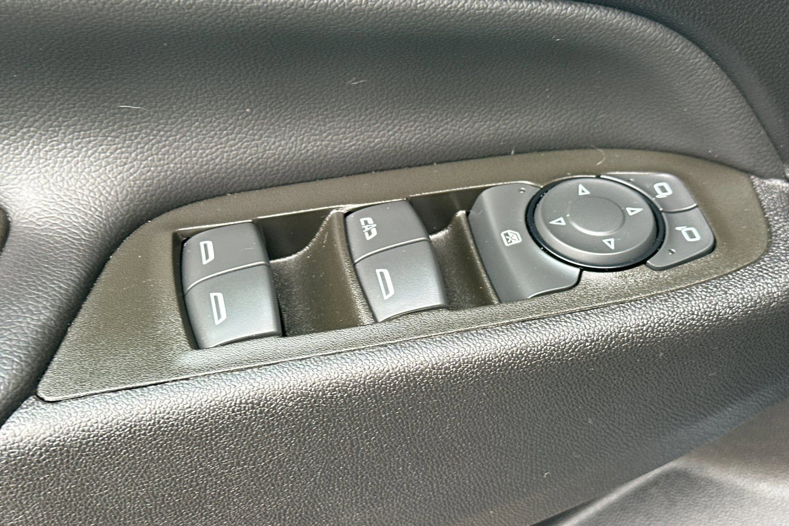 Certified 2024 Chevrolet Equinox LT image 12