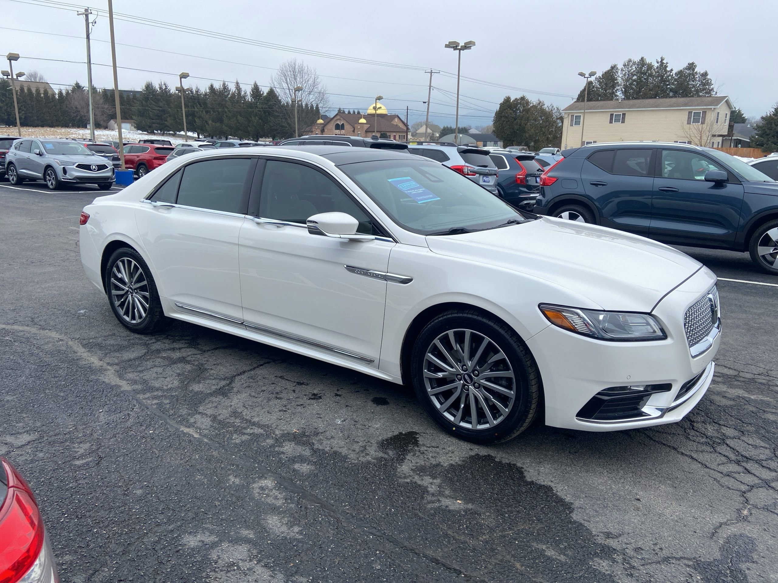 Used 2017 Lincoln Continental Select w/ Continental Climate Package image 8