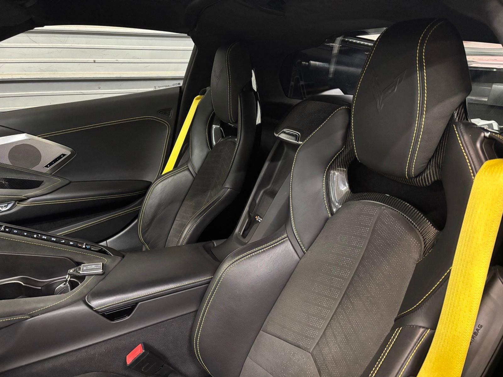 Used 2021 Chevrolet Corvette Stingray Premium Cpe w/ Z51 Performance Package RWD image 10