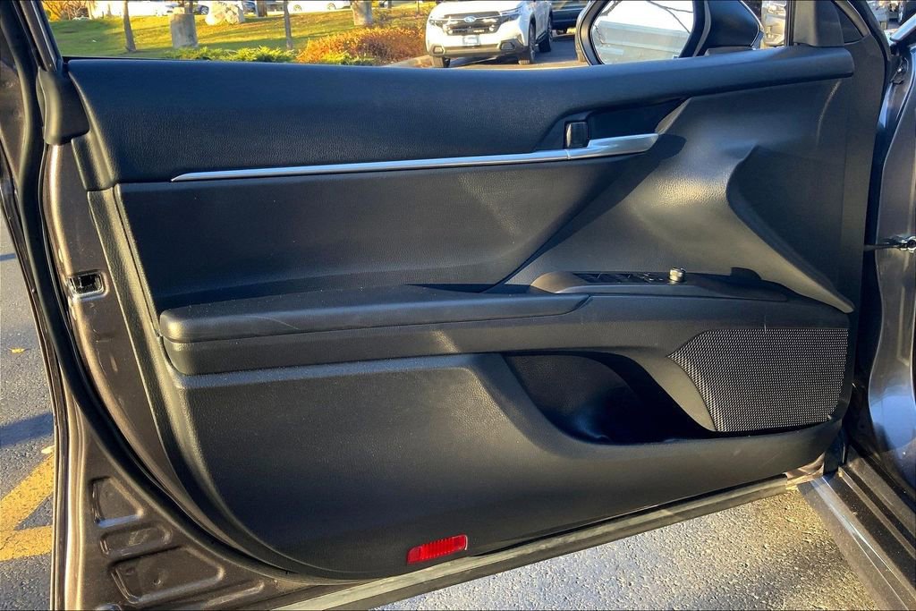 Used 2023 Toyota Camry SE image 26