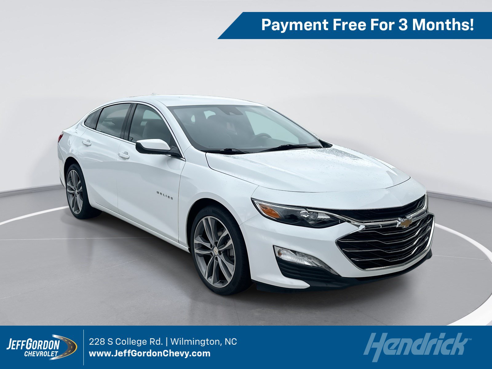 Used 2025 Chevrolet Malibu LT