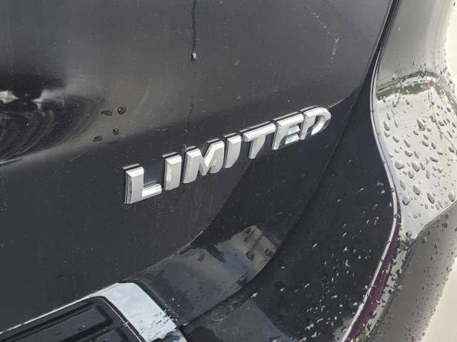 Used 2021 Jeep Grand Cherokee Limited w/ Luxury Group II image 8