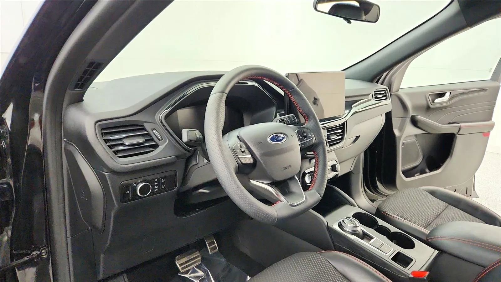 Used 2023 Ford Escape ST-Line w/ Tech Pack #1 AWD/4WD image 23