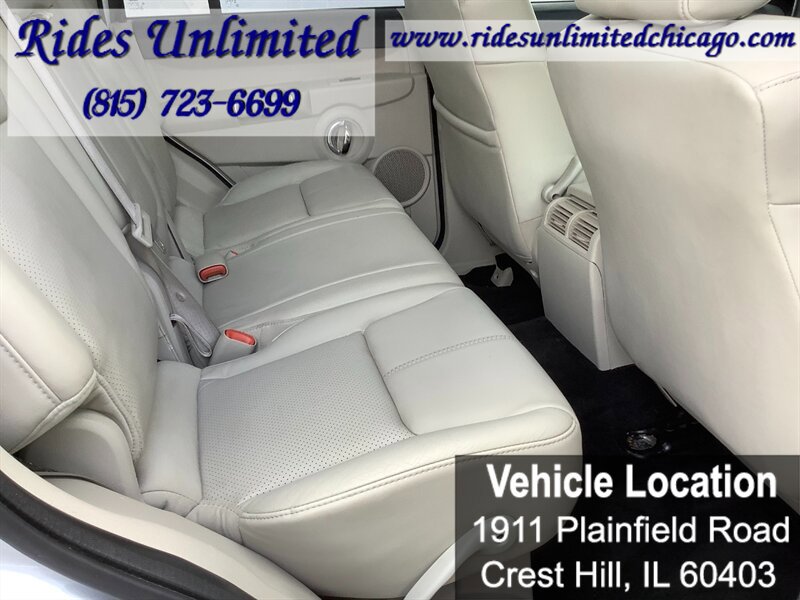 Used 2006 Jeep Commander Limited w/ Trailer Tow Group IV AWD/4WD image 19