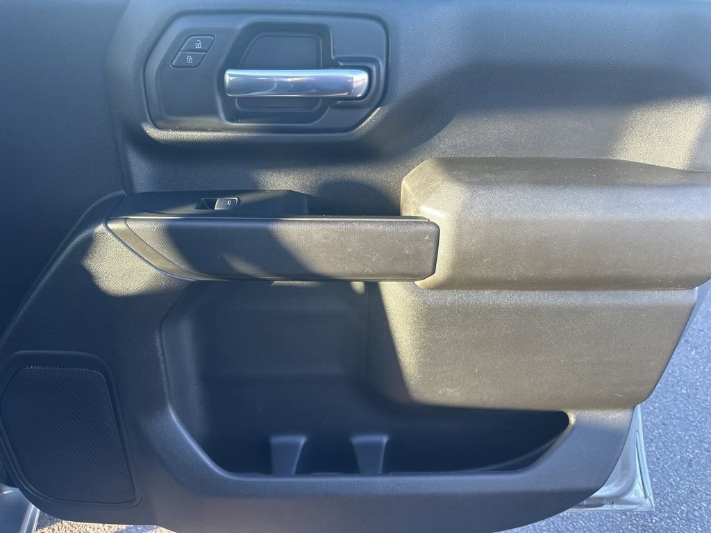 Used 2024 Chevrolet Silverado 2500 Custom w/ Custom Value Package image 28