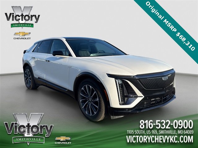 Used 2024 Cadillac Lyriq Sport w/ LPO, Floor Liner Package image 8