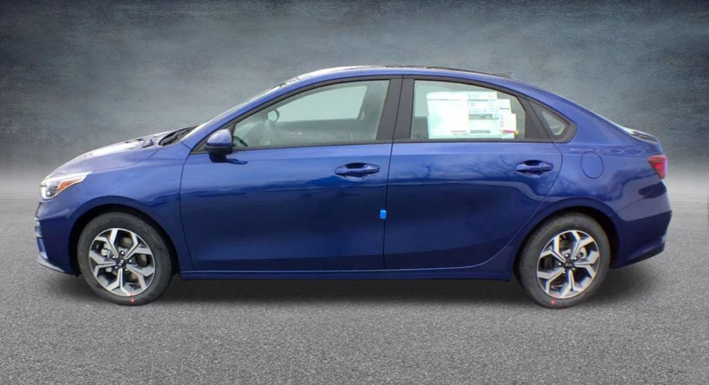 Used 2021 Kia Forte LXS FWD image 11