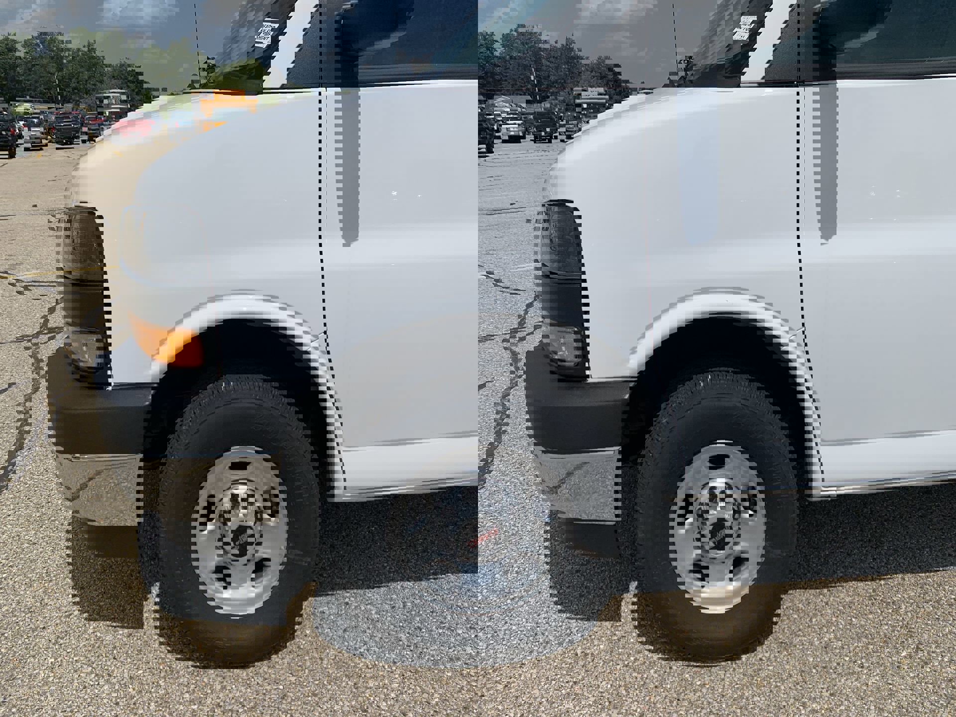 New 2025 GMC Savana 2500 Work Van w/ Driver Convenience Package image 40