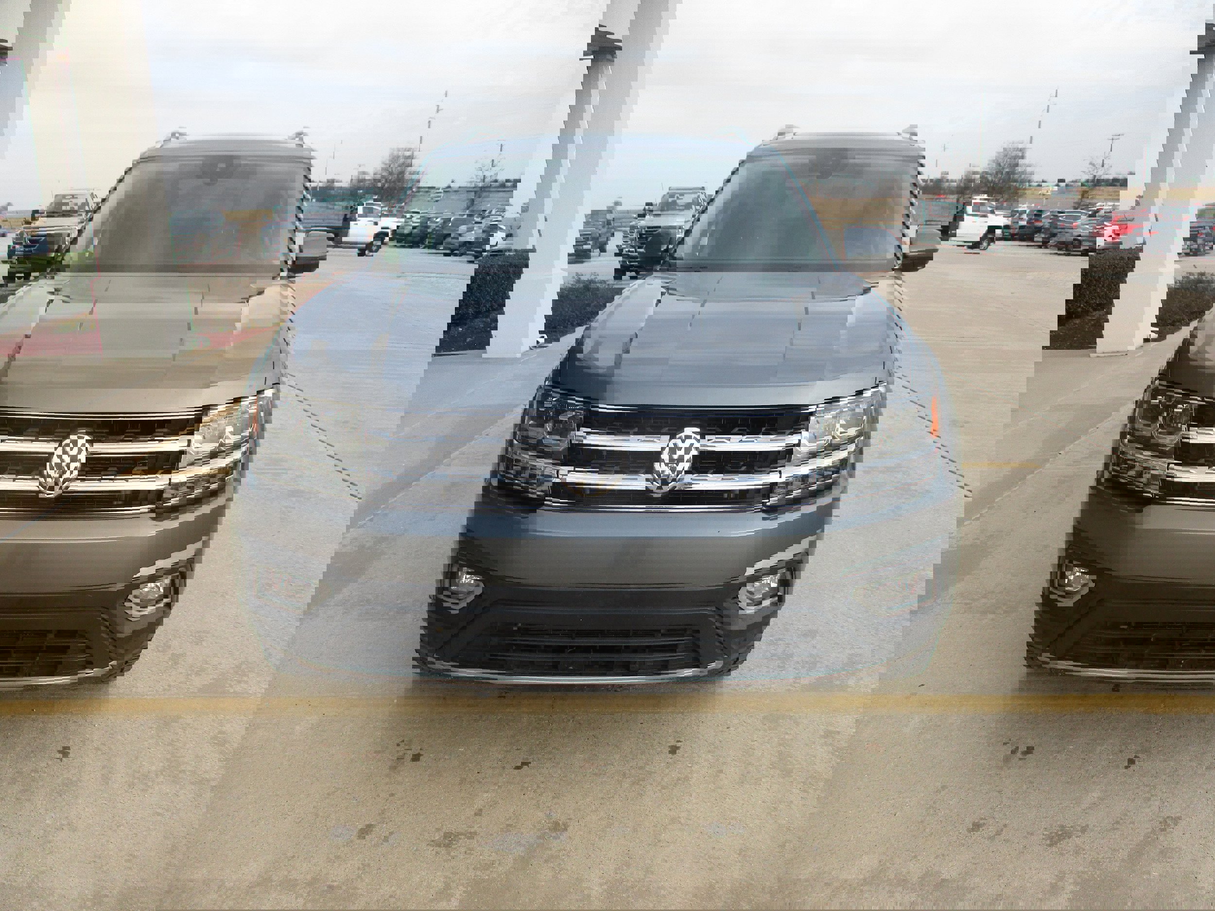 Used 2019 Volkswagen Atlas SEL Premium image 8