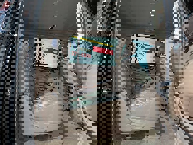 Used 2015 GMC Yukon XL SLT image 26