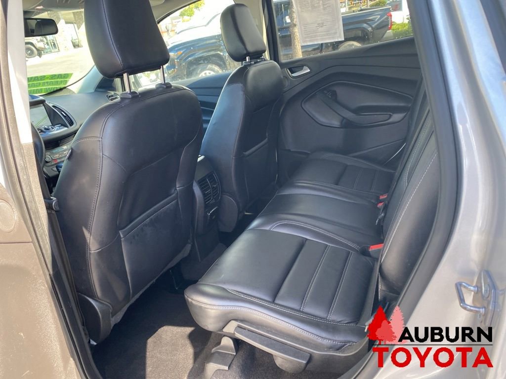 Used 2019 Ford Escape Titanium FWD image 25