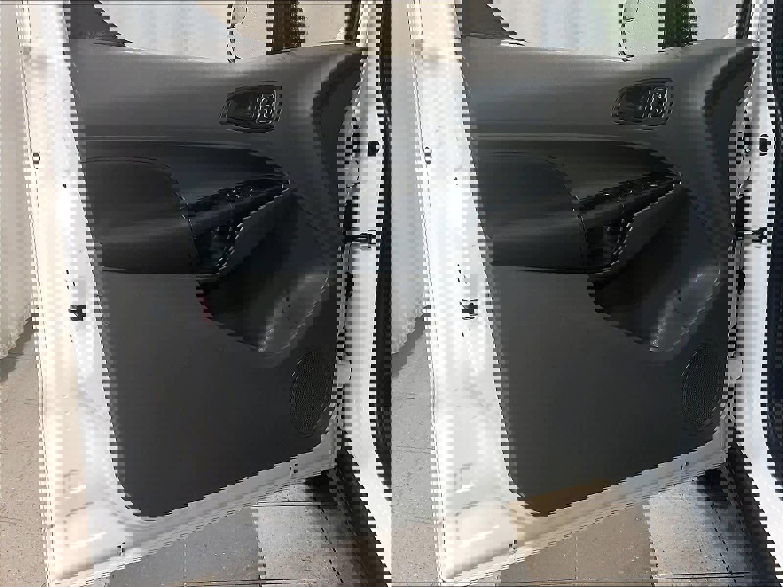 Used 2020 Ford Transit Connect XL image 9