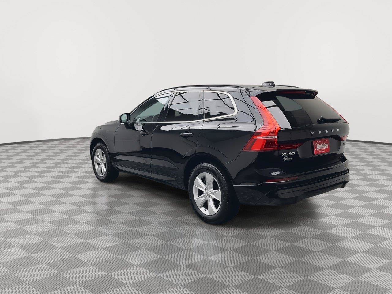 Used 2022 Volvo XC60 B5 Momentum AWD/4WD image 39