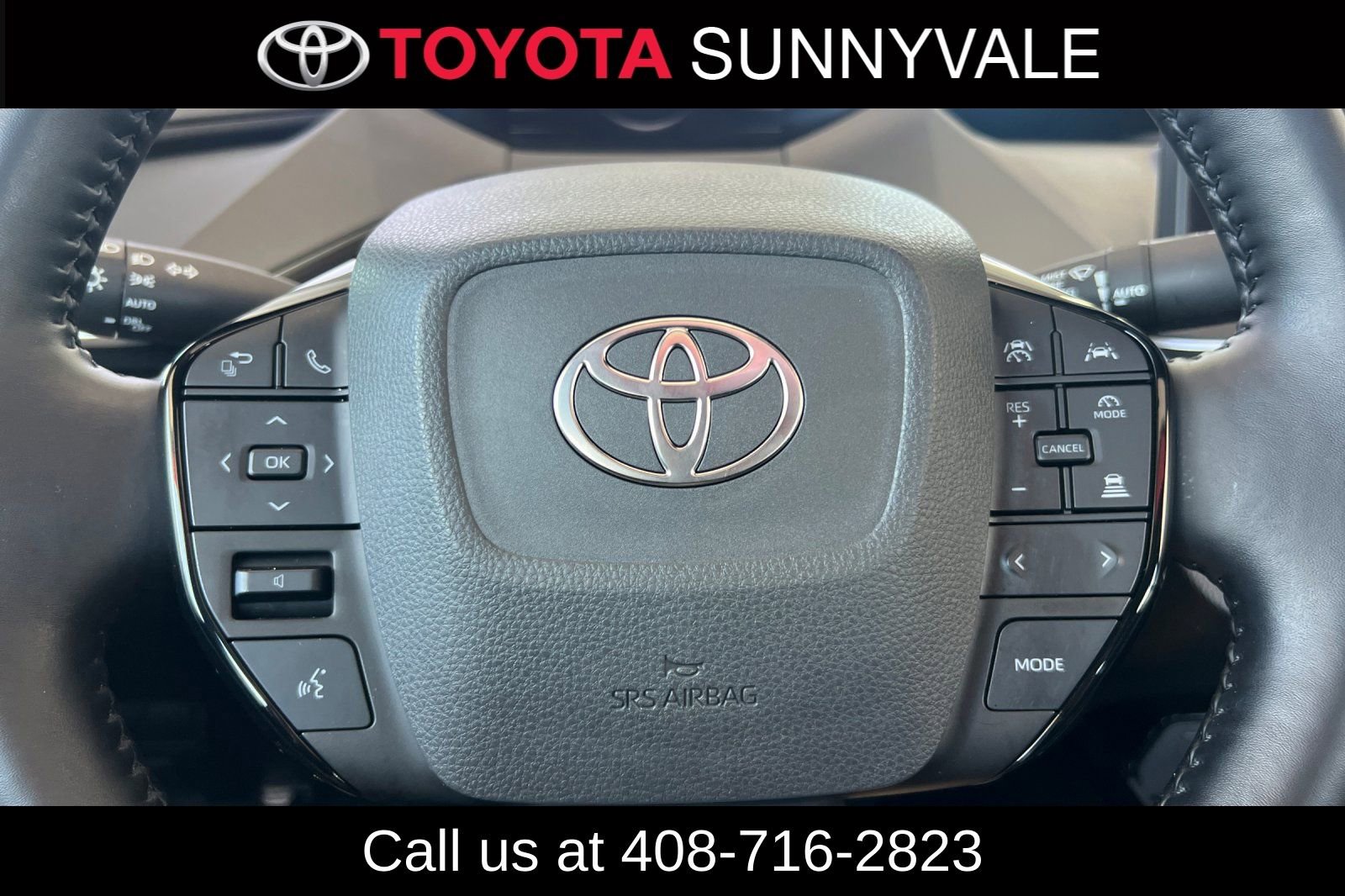Used 2023 Toyota Prius XLE image 27