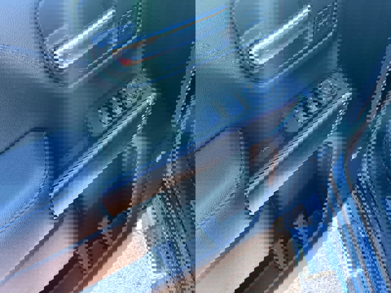 Used 2022 GMC Sierra 1500 SLT w/ SLT Premium Plus Package image 14