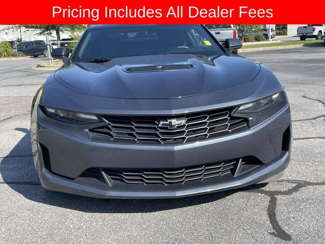 Used 2021 Chevrolet Camaro LT w/ Technology Package RWD image 8