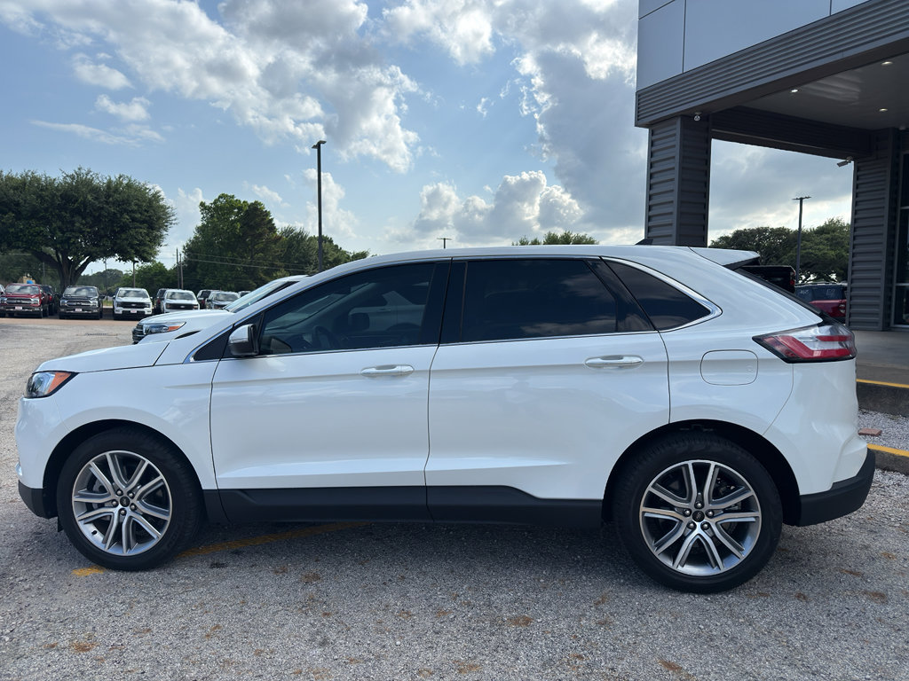 Used 2024 Ford Edge Titanium w/ Equipment Group 301A AWD/4WD image 7