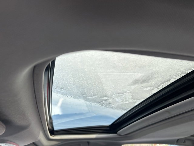 Used 2022 Toyota Camry SE image 28