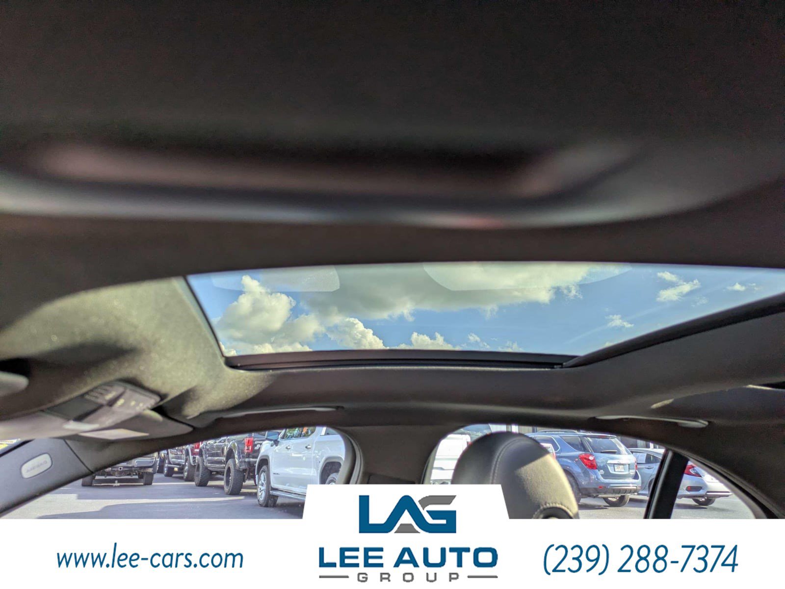 Used 2021 Mercedes-Benz C 300 Sedan w/ Premium Package image 19