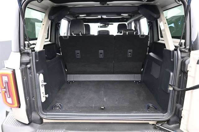 Used 2025 Ford Bronco Badlands AWD/4WD image 14