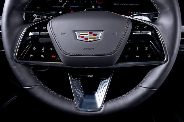 Used 2025 Cadillac Escalade V image 35
