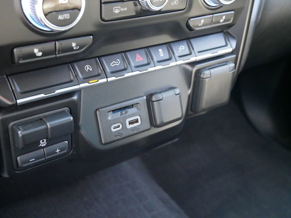 Used 2019 GMC Sierra 1500 SLT AWD/4WD image 27