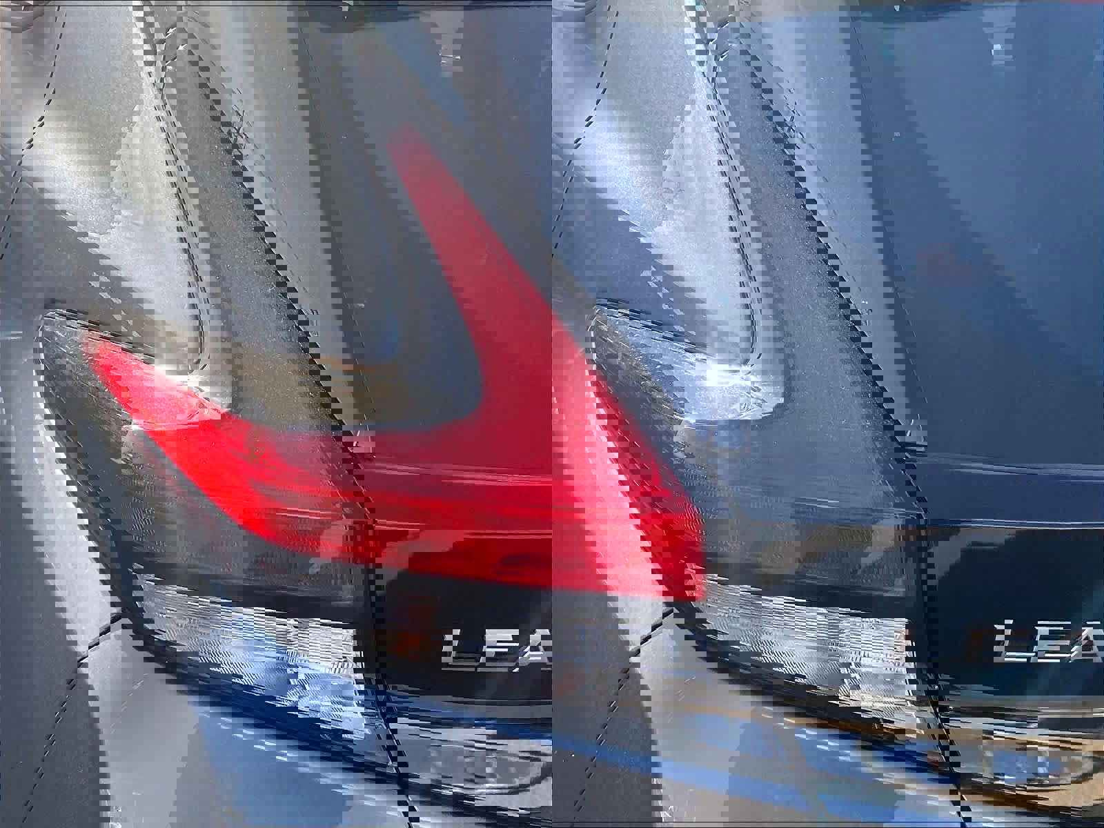 Certified 2023 Nissan Leaf S image 33