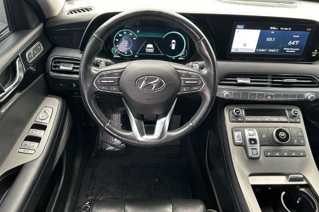 Used 2021 Hyundai Palisade Limited FWD image 16