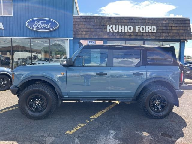Used 2022 Ford Bronco Badlands image 2