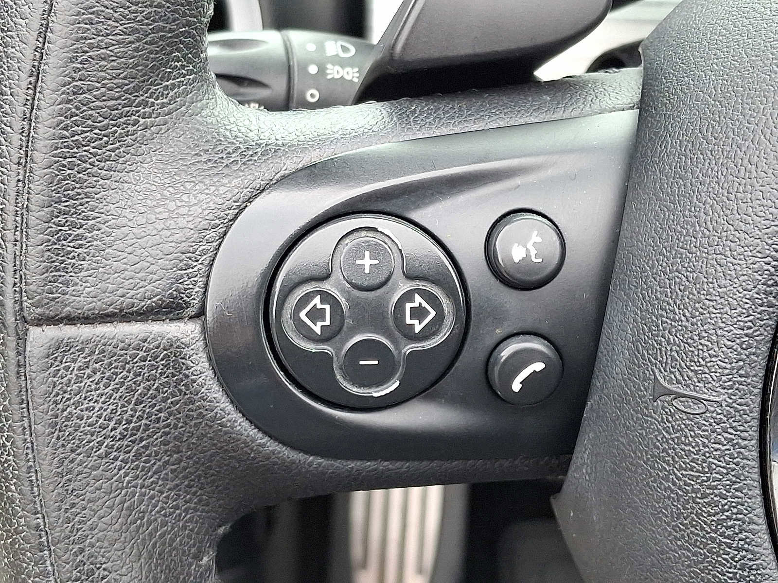 Used 2015 MINI Cooper S image 20