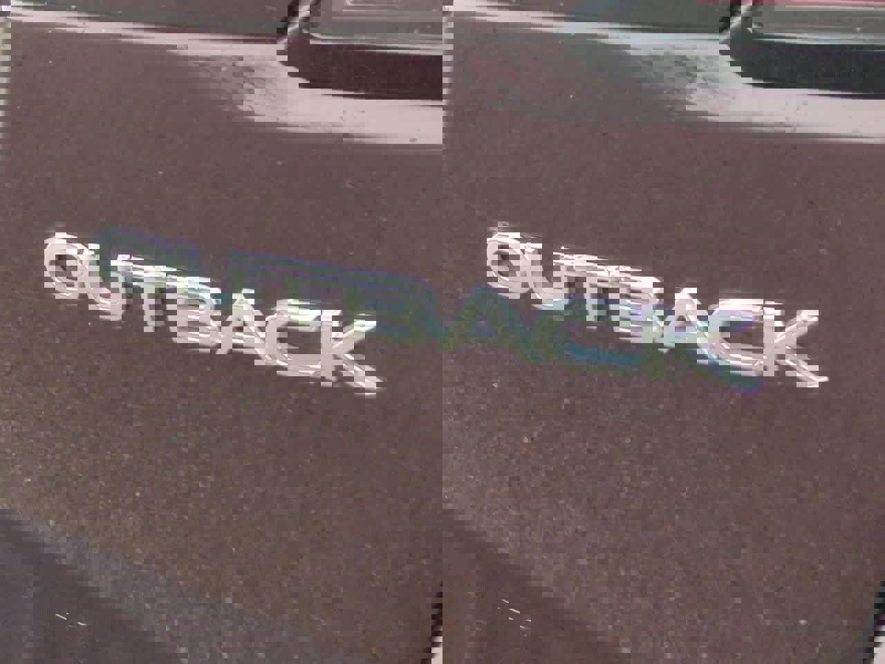 Used 2023 Subaru Outback Limited image 12