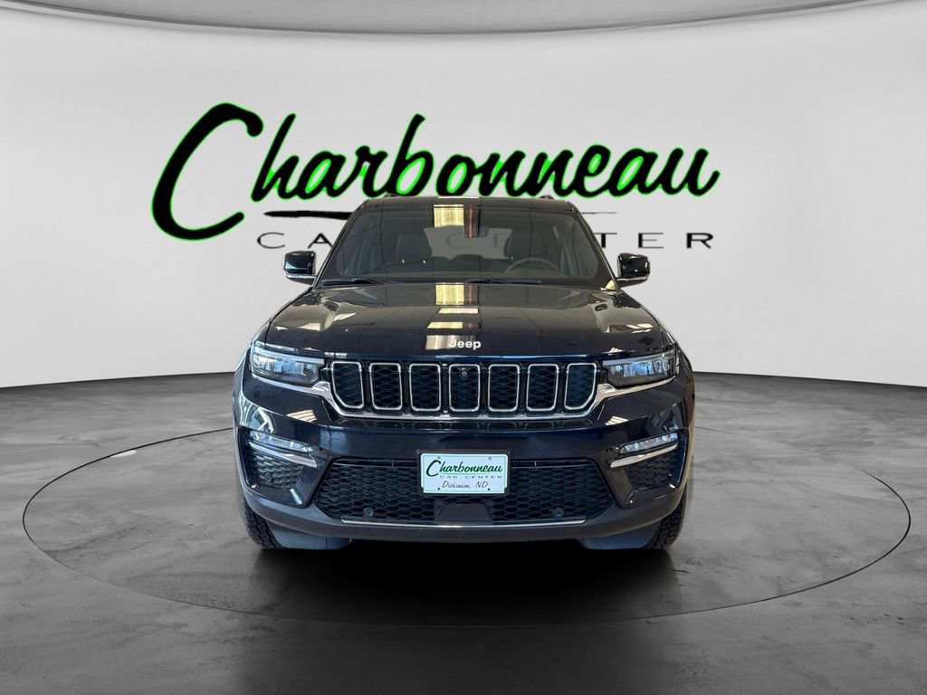 Used 2024 Jeep Grand Cherokee Limited w/ Luxury Tech Group II image 8