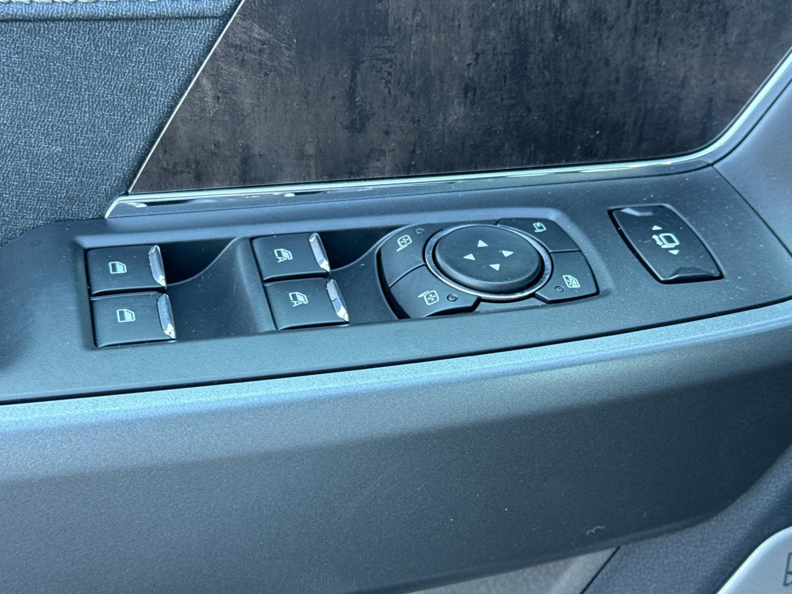 New 2026 Ford F250 Lariat w/ Lariat Ultimate Package image 11