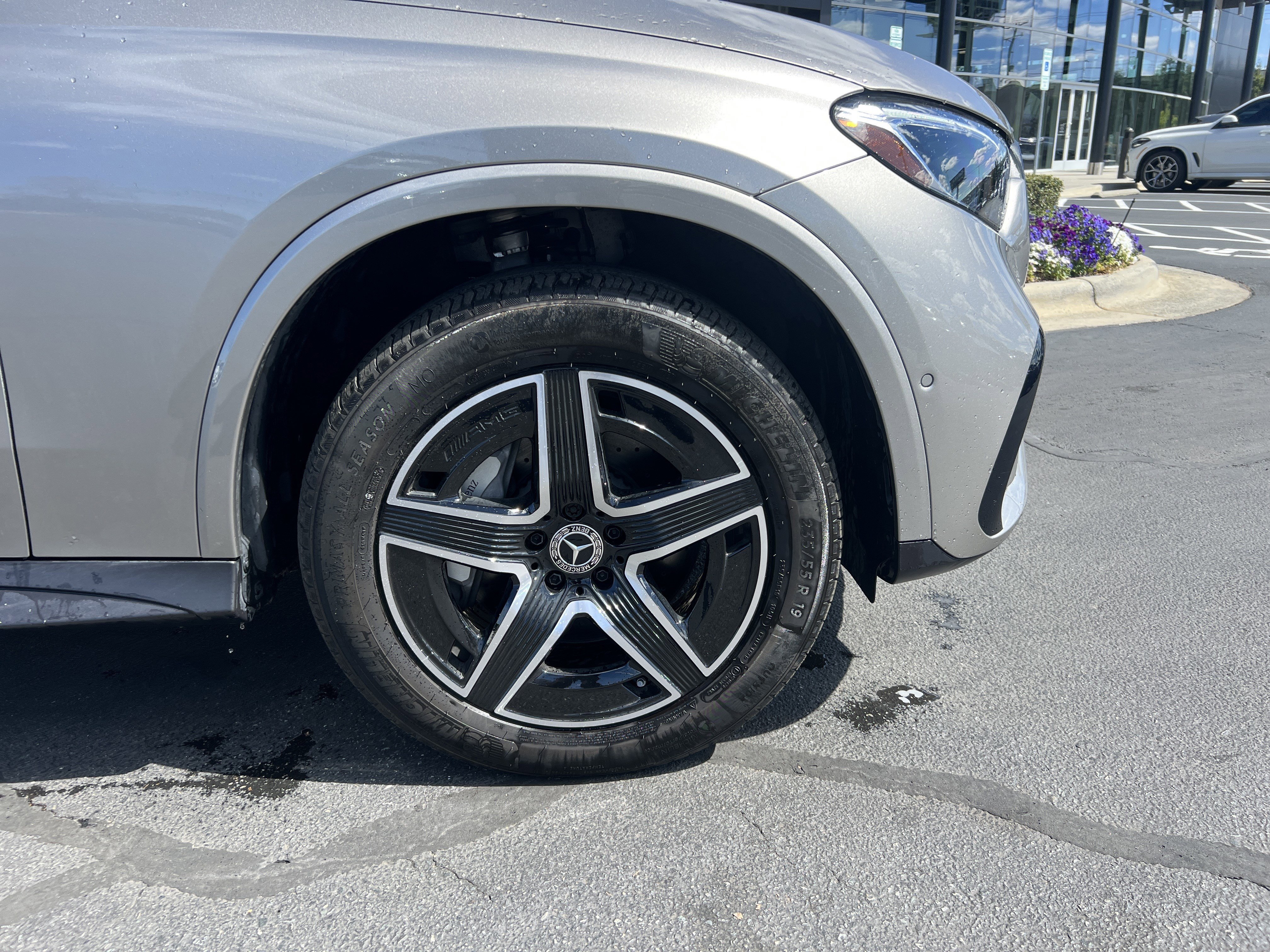 Used 2024 Mercedes-Benz GLC 300 4MATIC w/ AMG Line image 13