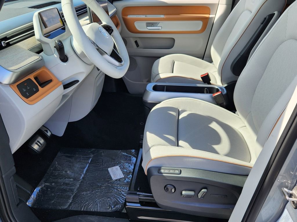 New 2025 Volkswagen ID. Buzz 1st Edition image 6