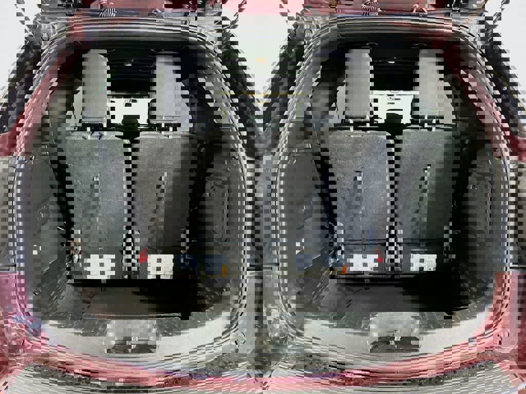 Used 2019 Ford Explorer XLT image 21