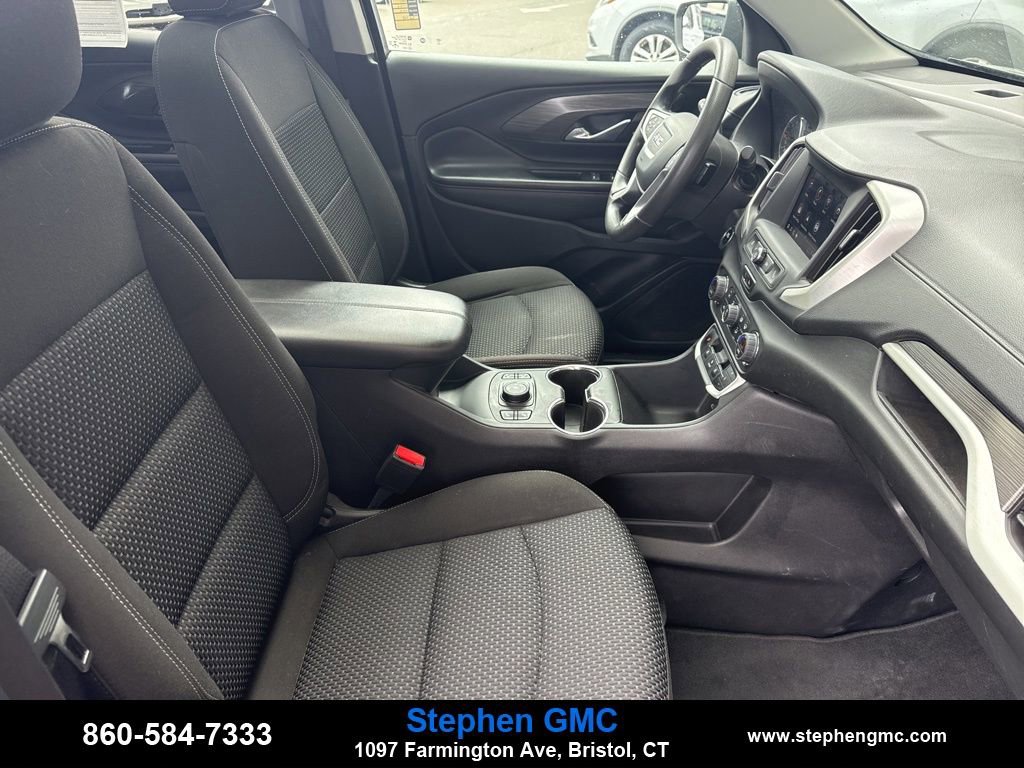Used 2022 GMC Terrain SLE w/ Driver Convenience Package image 25