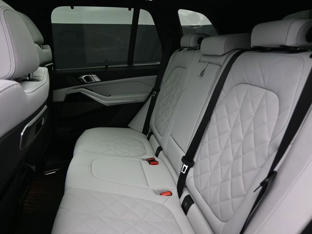 New 2026 BMW X5 xDrive40i image 12