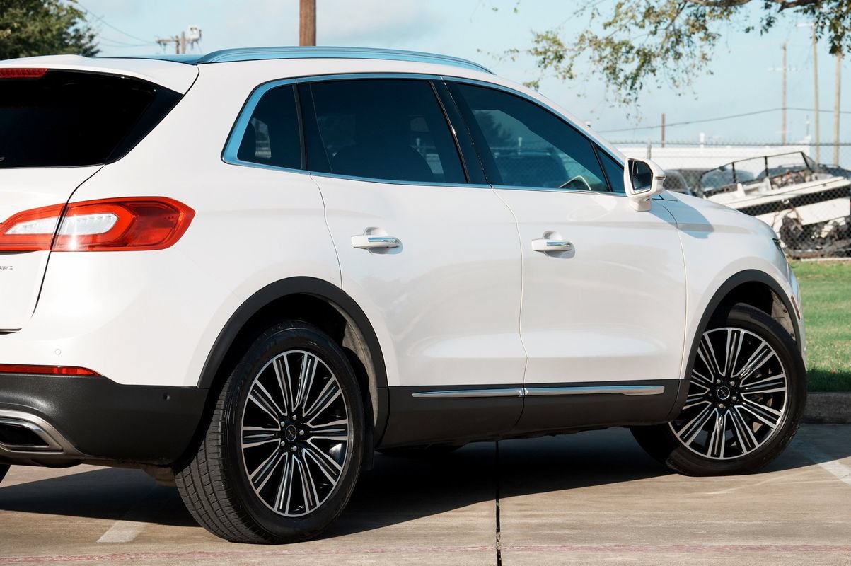 Used 2017 Lincoln MKX Black Label AWD/4WD image 35