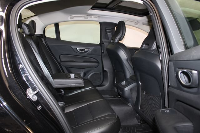 Used 2024 Volvo S60 B5 Core AWD/4WD image 13