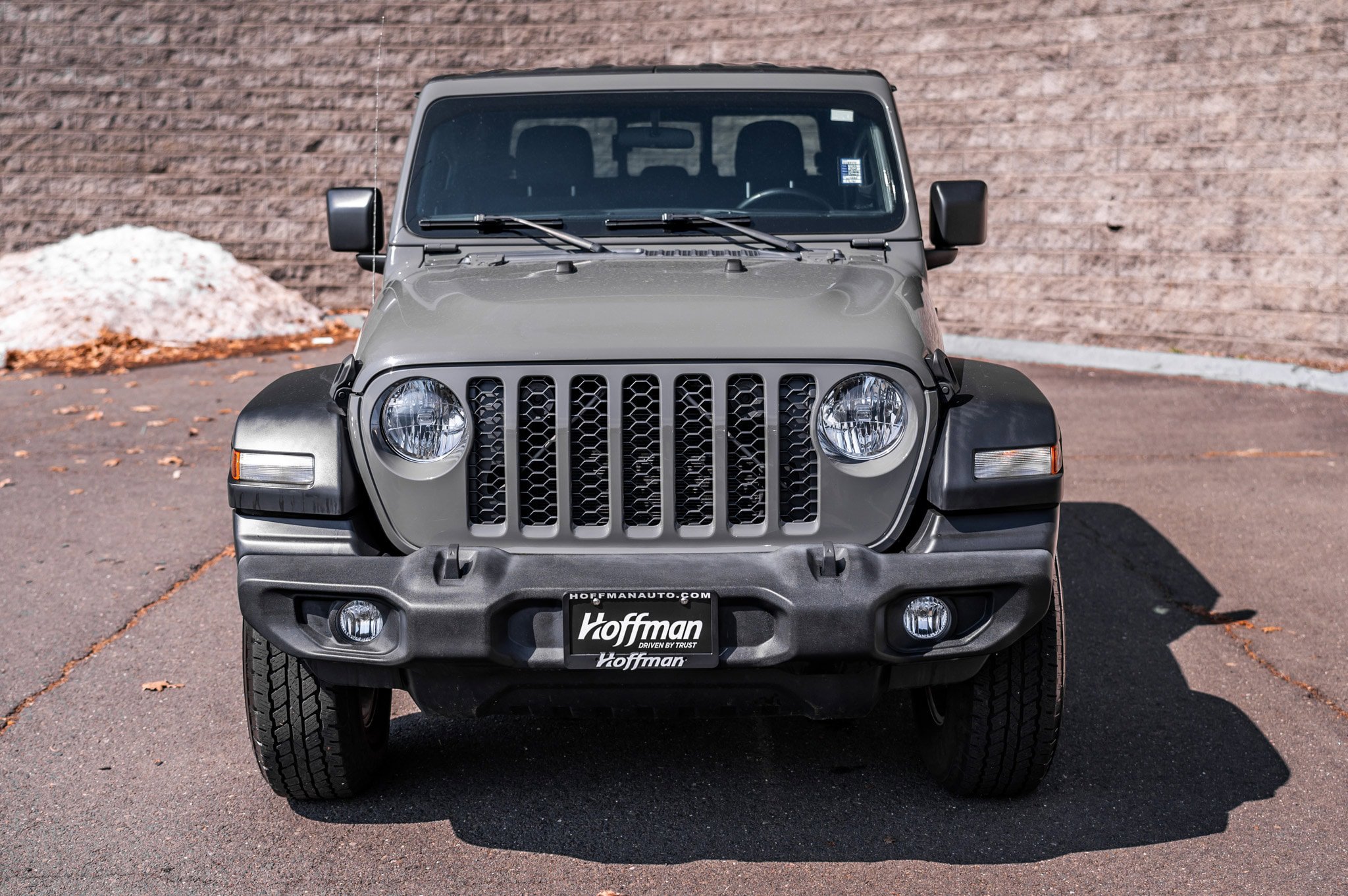 Used 2020 Jeep Gladiator Sport w/ Quick Order Package 24S image 3