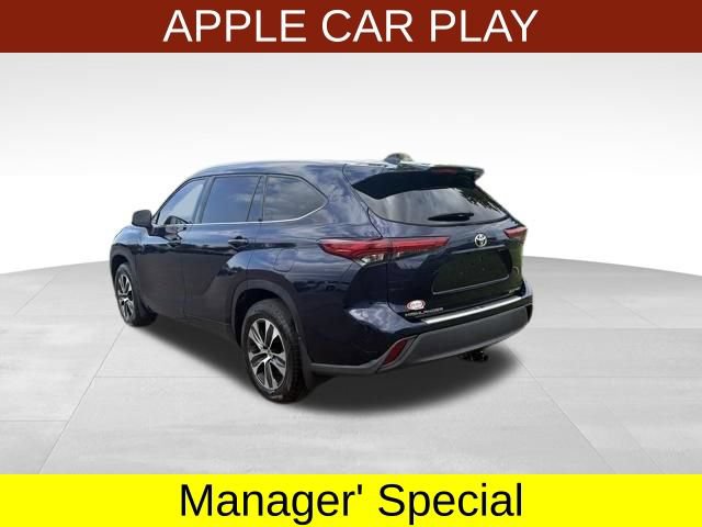 Used 2020 Toyota Highlander XLE AWD/4WD image 5