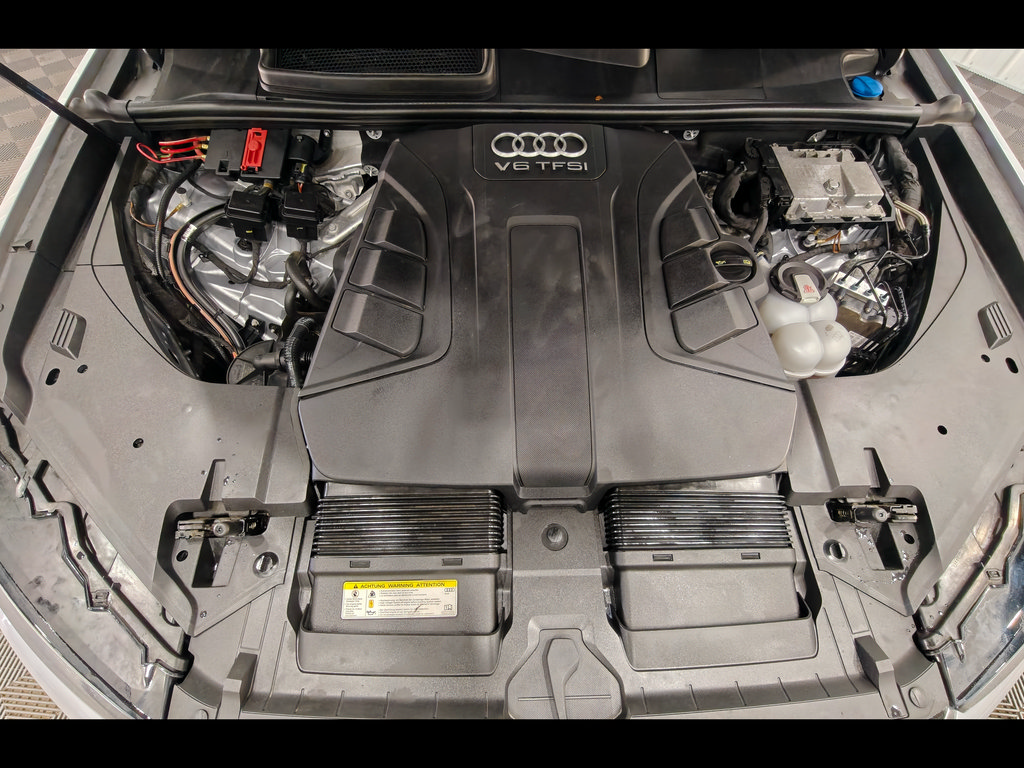 Used 2018 Audi Q7 3.0T Prestige w/ Prestige Package AWD/4WD image 71